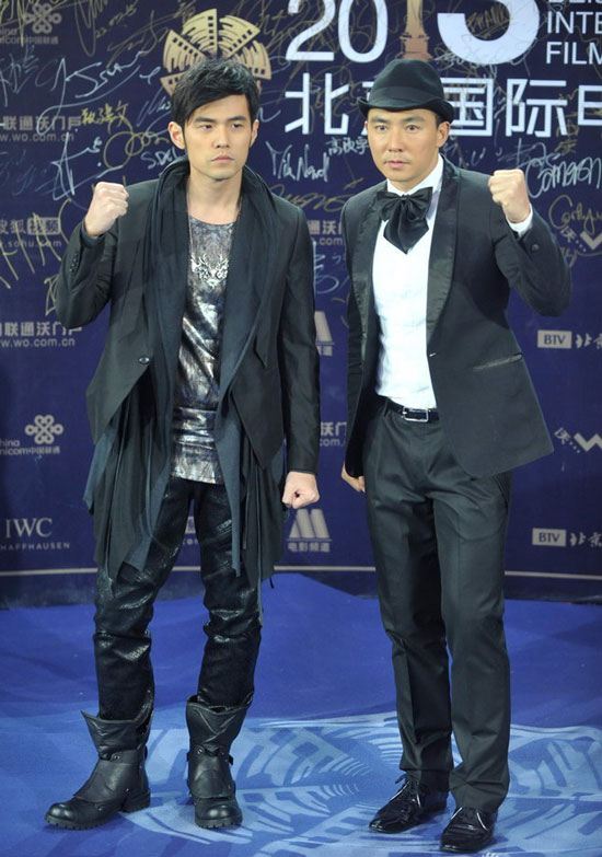 近年在社交 近年在社交